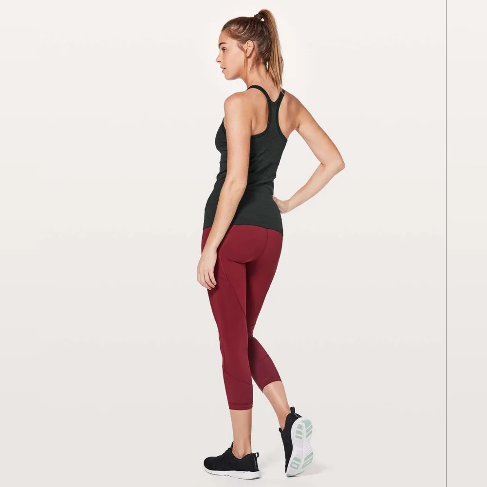 Lululemon Ebb to Street Tank Black Sz 10 - Picture 2 of 10